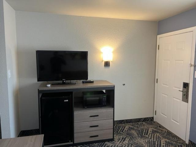 Garden Inn & Suites Hebbronville ภายนอก รูปภาพ