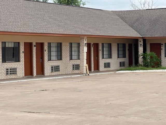 Garden Inn & Suites Hebbronville ภายนอก รูปภาพ