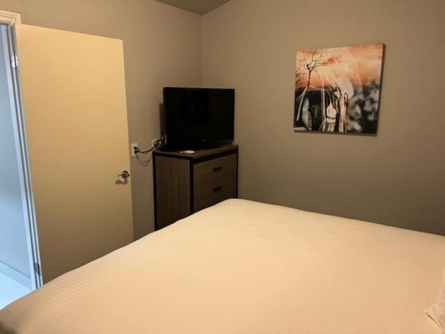 Garden Inn & Suites Hebbronville ภายนอก รูปภาพ