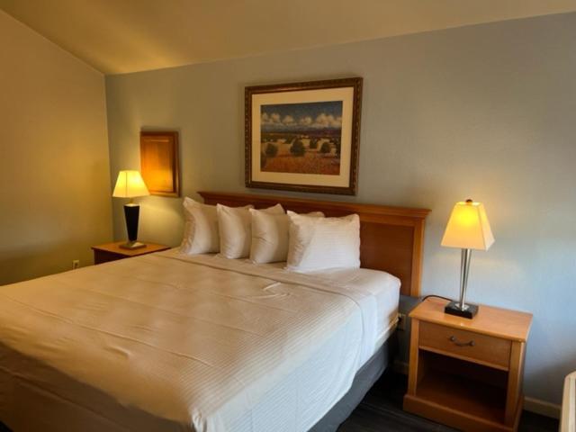 Garden Inn & Suites Hebbronville ภายนอก รูปภาพ