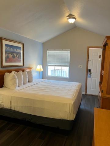 Garden Inn & Suites Hebbronville ภายนอก รูปภาพ