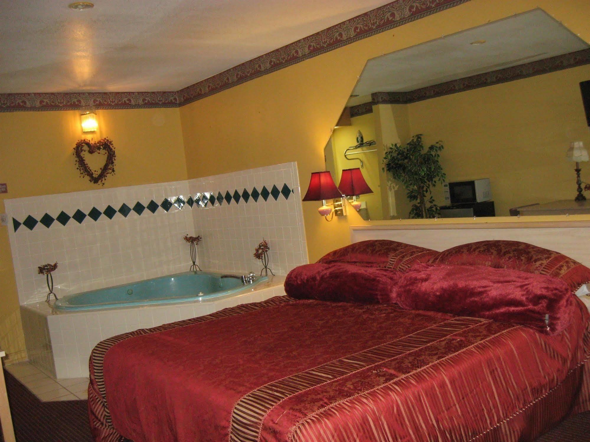 Garden Inn & Suites Hebbronville ภายนอก รูปภาพ