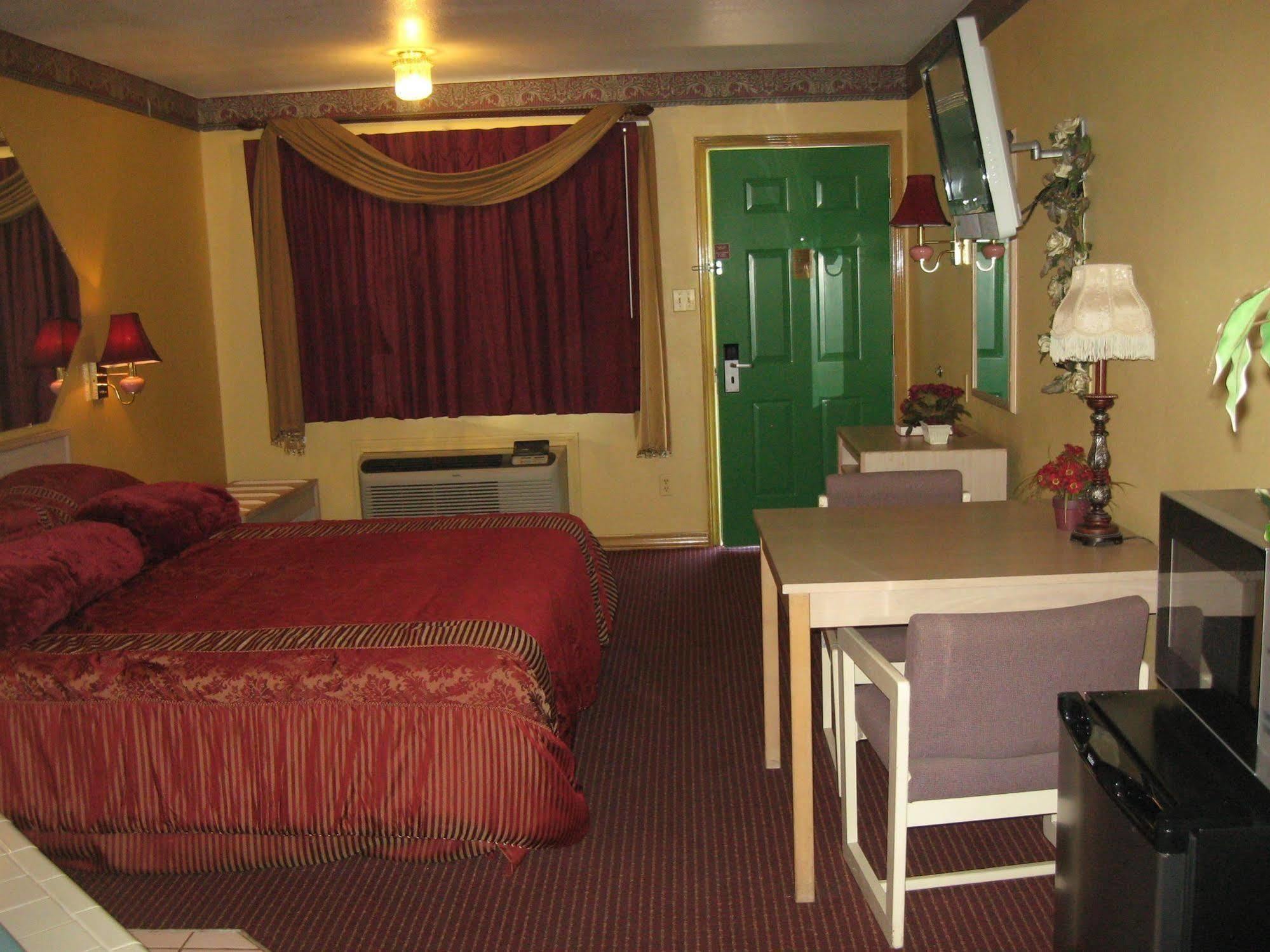 Garden Inn & Suites Hebbronville ภายนอก รูปภาพ